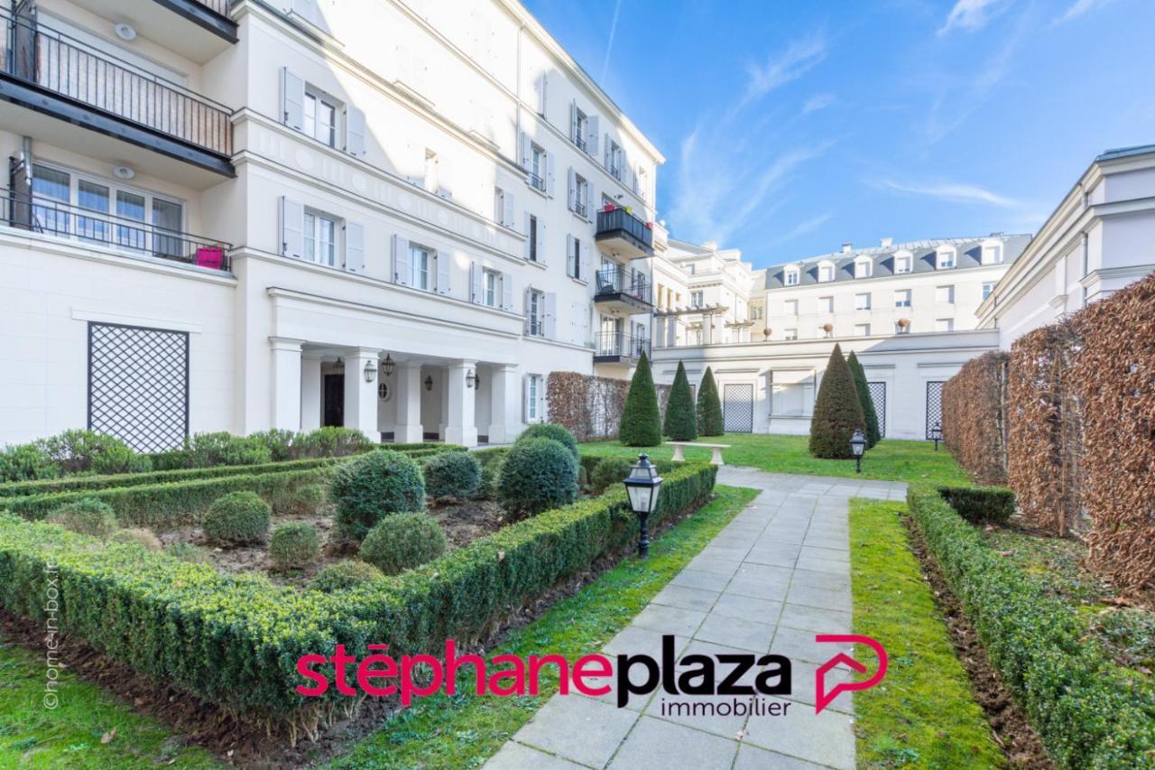 Plaza Ariane 01 Proche Disneyland Paris Шеси Экстерьер фото